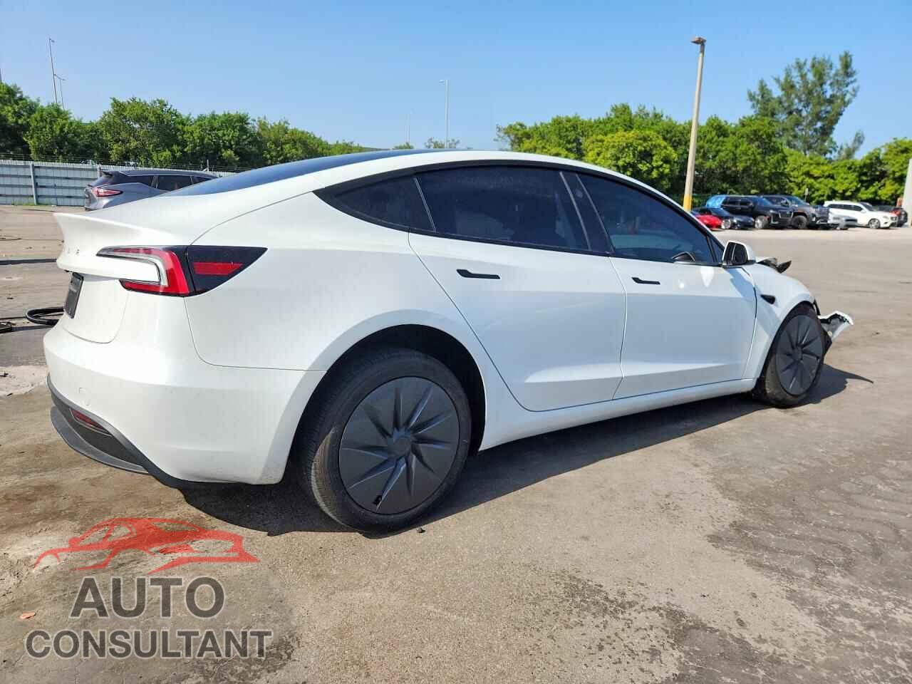 TESLA MODEL 3 2026 - 5YJ3E1EA2TF170064