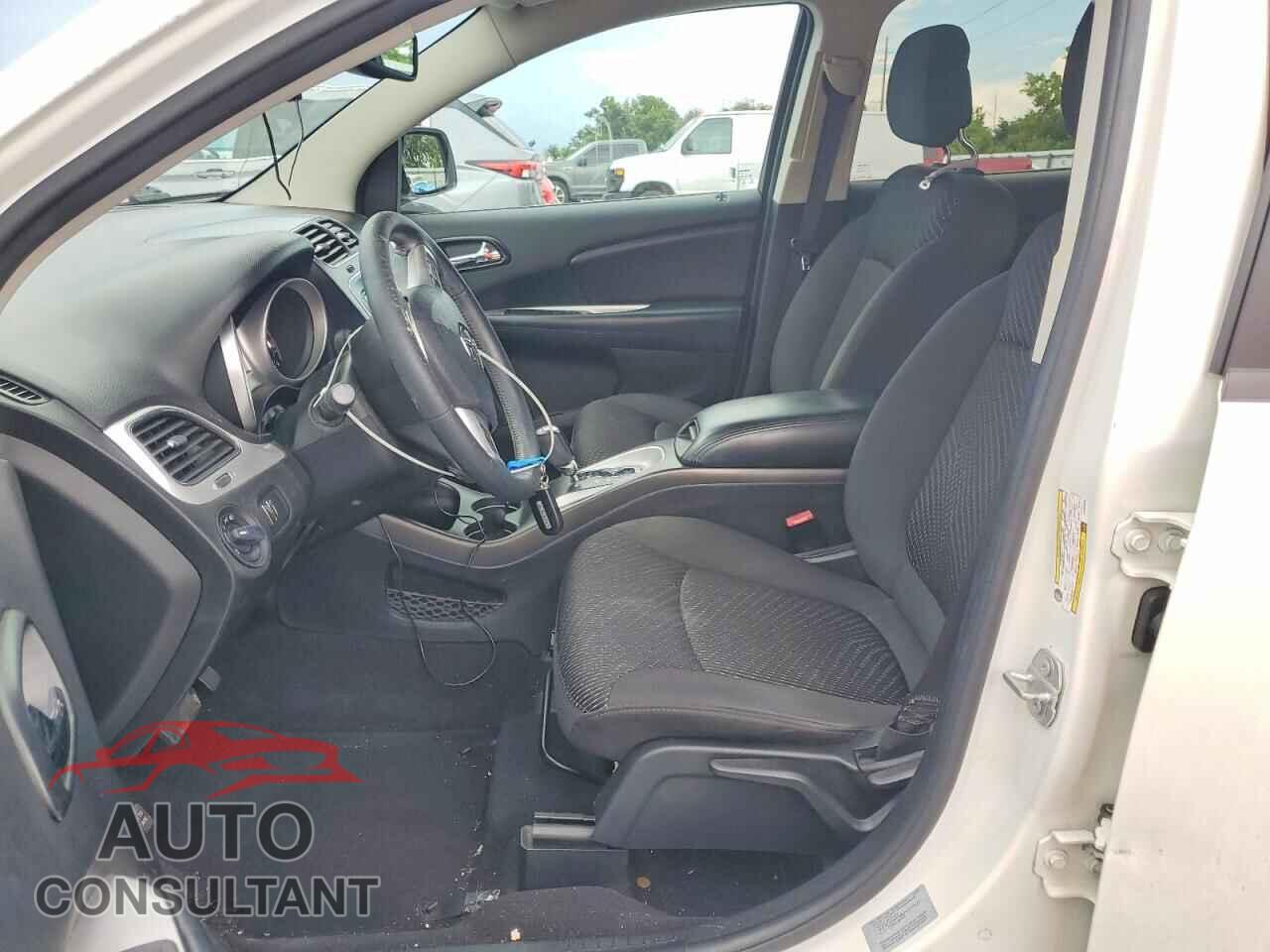 DODGE JOURNEY 2017 - 3C4PDCAB6HT529634