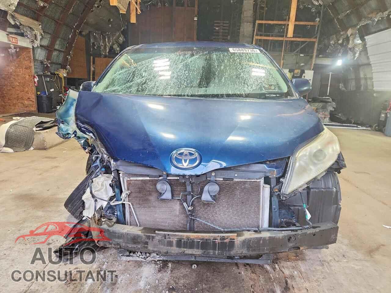 TOYOTA SIENNA 2012 - 5TDKK3DC7CS196402
