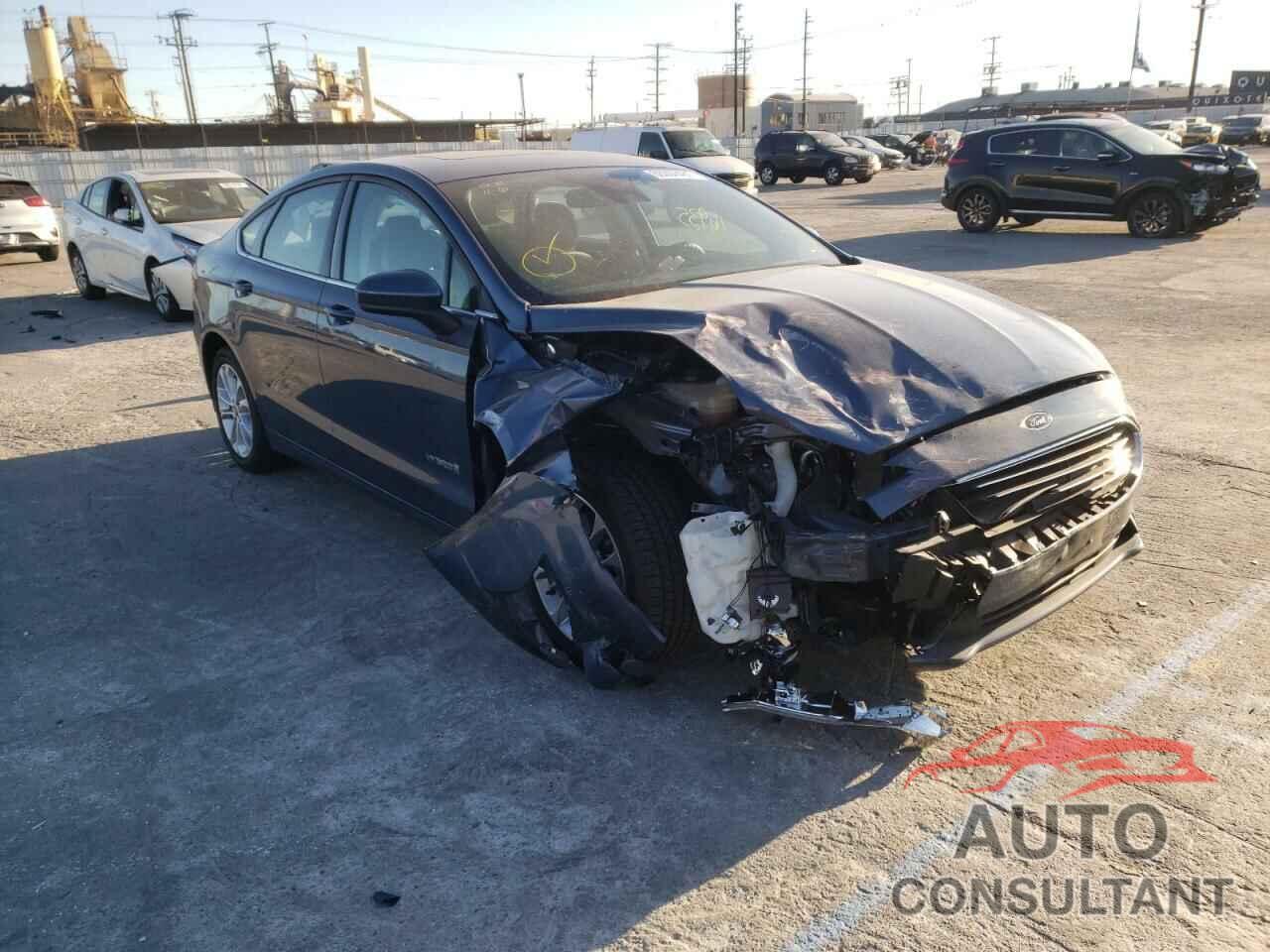 FORD FUSION 2019 - 3FA6P0LU8KR268808