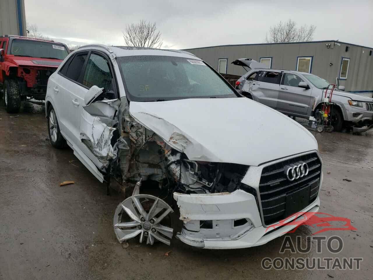 AUDI Q3 2018 - WA1ECCFS6JR007422