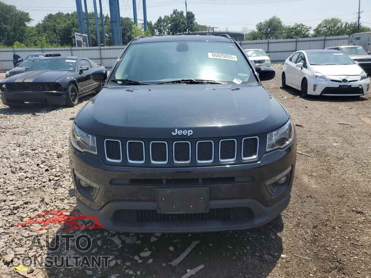 JEEP COMPASS 2019 - 3C4NJDBB6KT724189