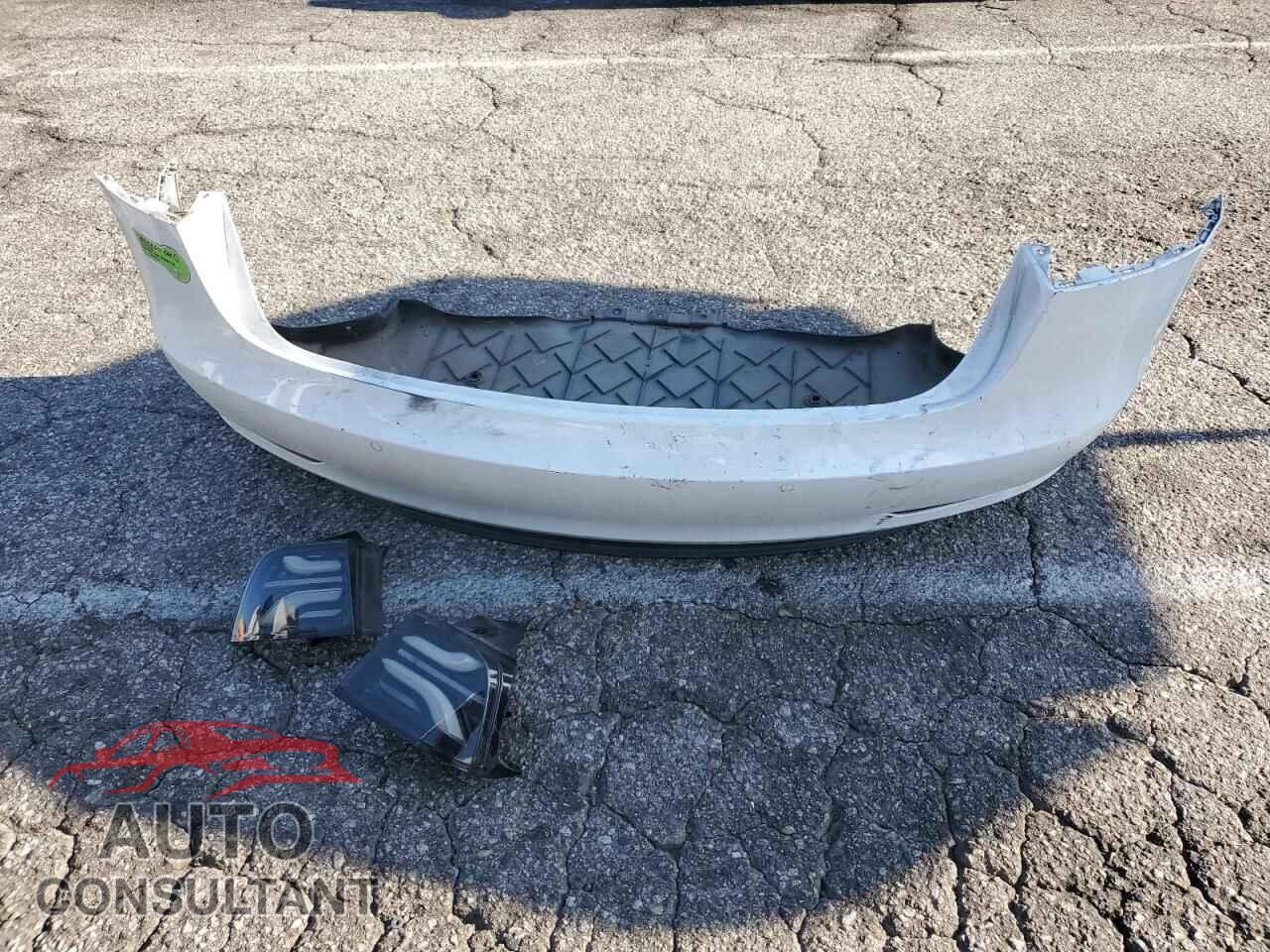 TESLA MODEL 3 2021 - 5YJ3E1EC3MF079193