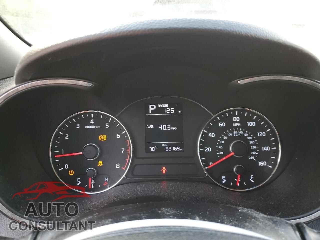 KIA FORTE 2018 - 3KPFK4A74JE190868