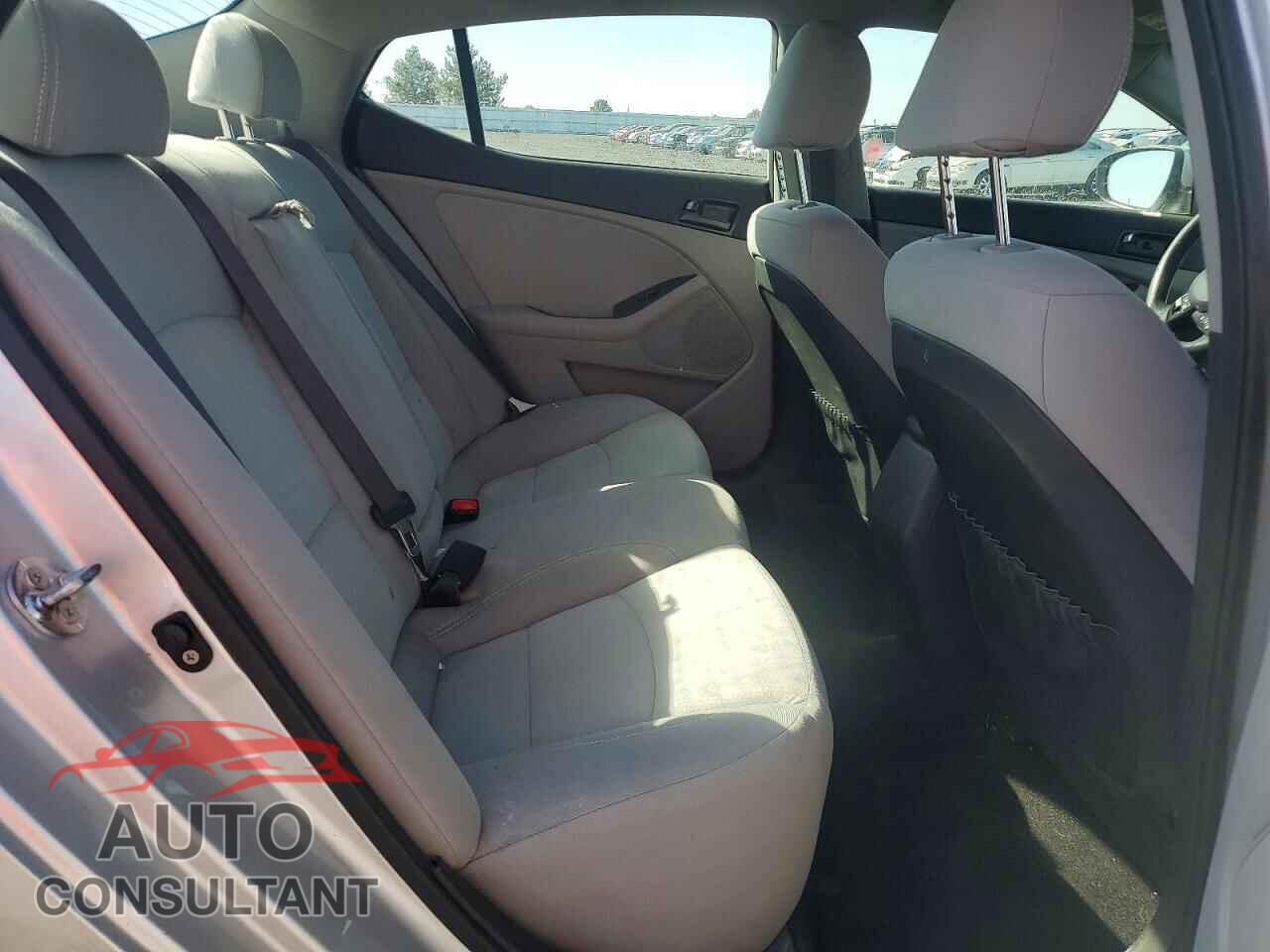 KIA OPTIMA 2013 - KNAGM4A71D5384205