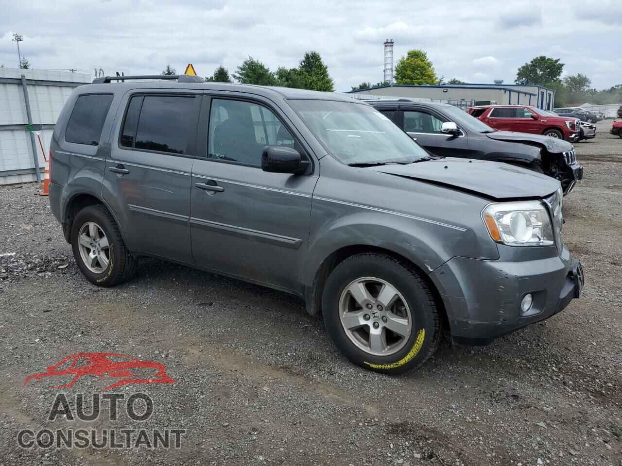 HONDA PILOT 2011 - 5FNYF4H43BB029299