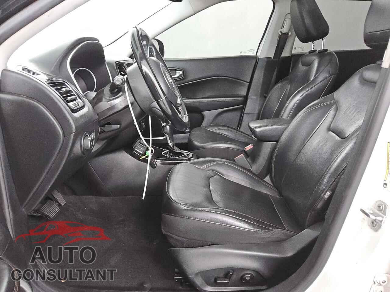 JEEP COMPASS 2018 - 3C4NJCCB5JT285994