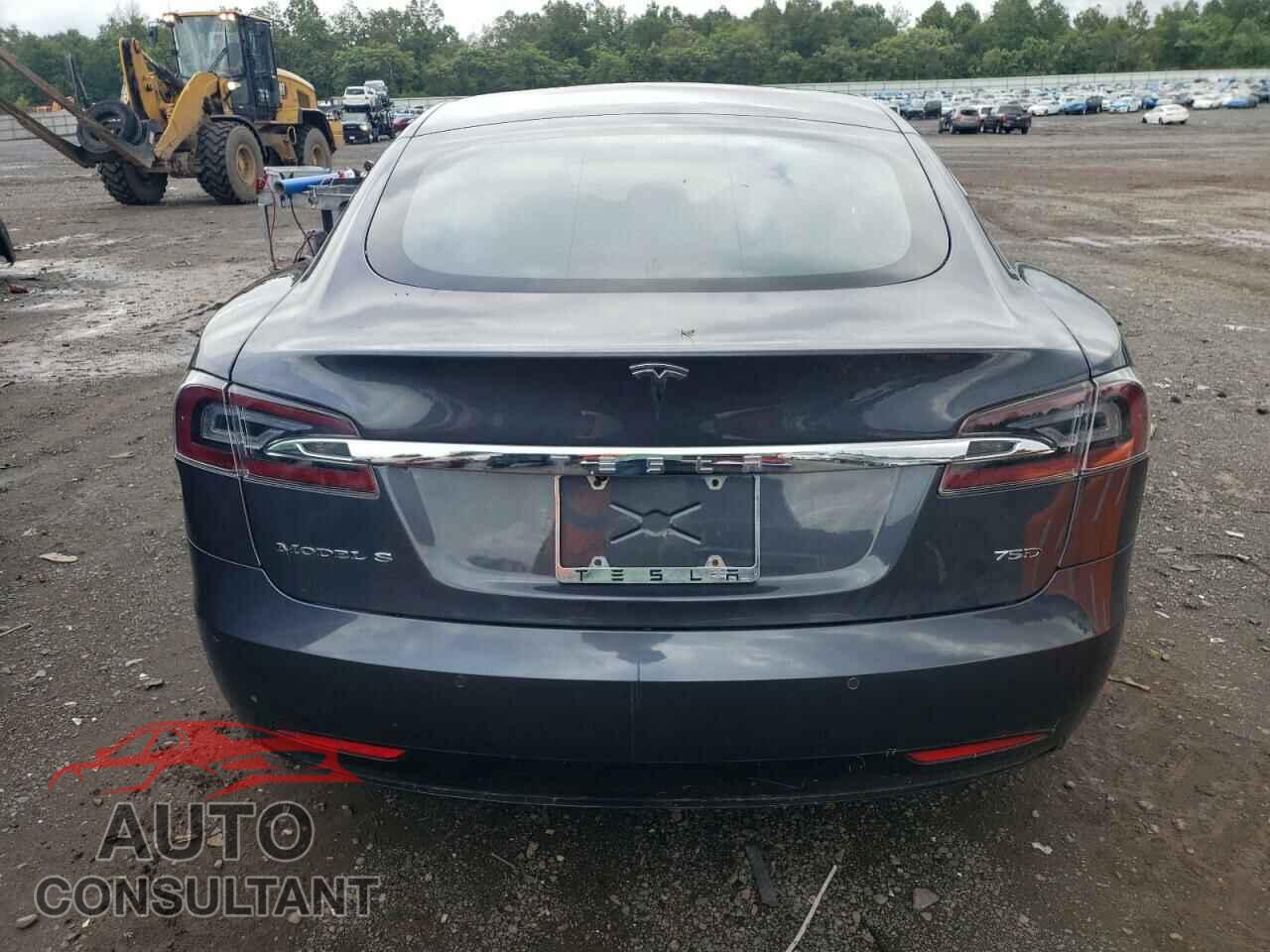 TESLA MODEL S 2018 - 5YJSA1E25JF266588