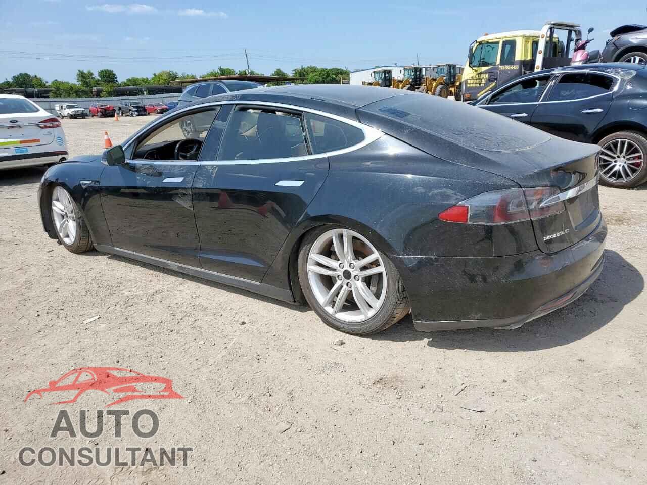 TESLA MODEL S 2014 - 5YJSA1H18EFP41224