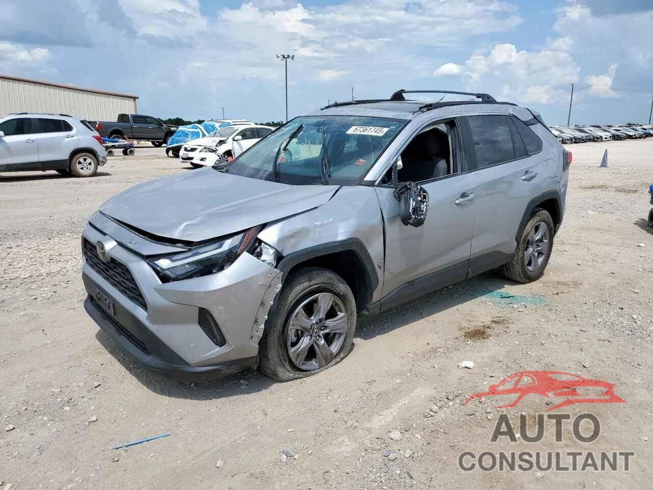TOYOTA RAV4 2022 - 2T3P1RFV2NW256775