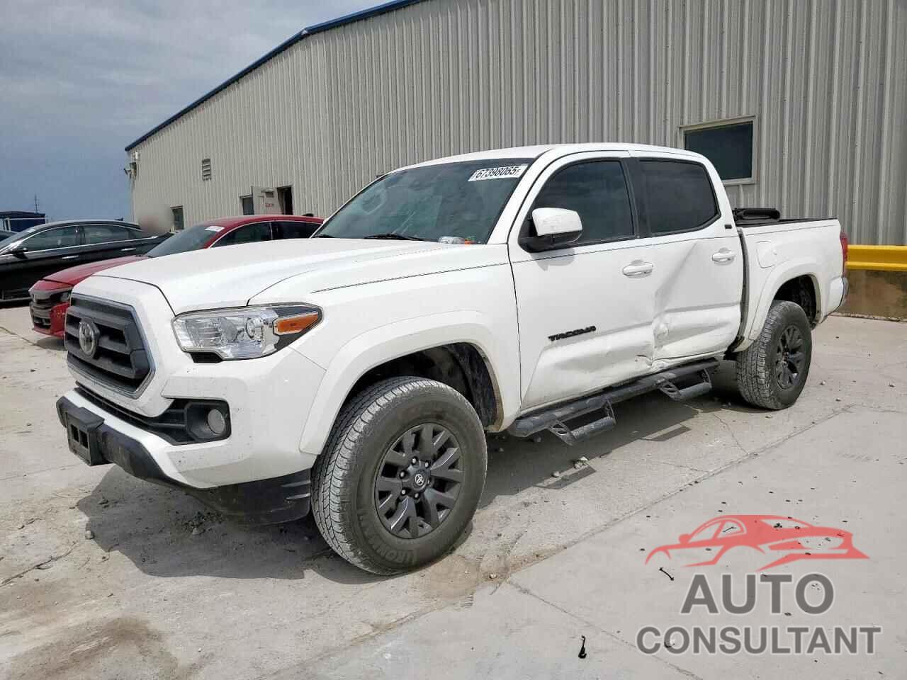 TOYOTA TACOMA 2021 - 5TFAZ5CN8MX110256