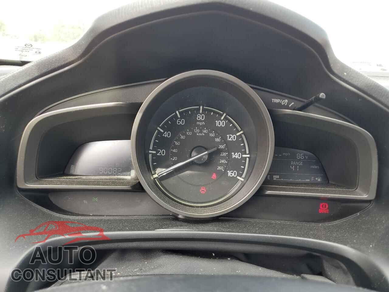 MAZDA 3 2018 - 3MZBN1V32JM266019