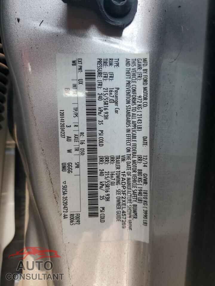 FORD FOCUS 2014 - 1FADP3F2XEL457269