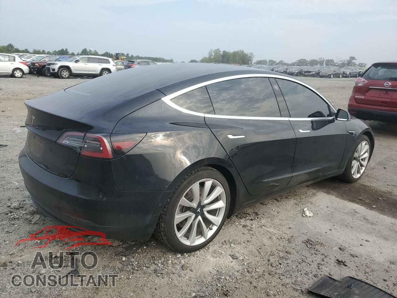 TESLA MODEL 3 2018 - 5YJ3E1EB0JF149154