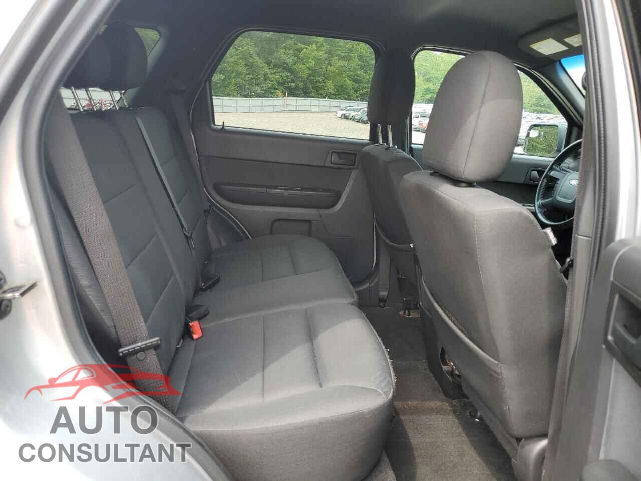 FORD ESCAPE 2010 - 1FMCU9DGXAKD06878