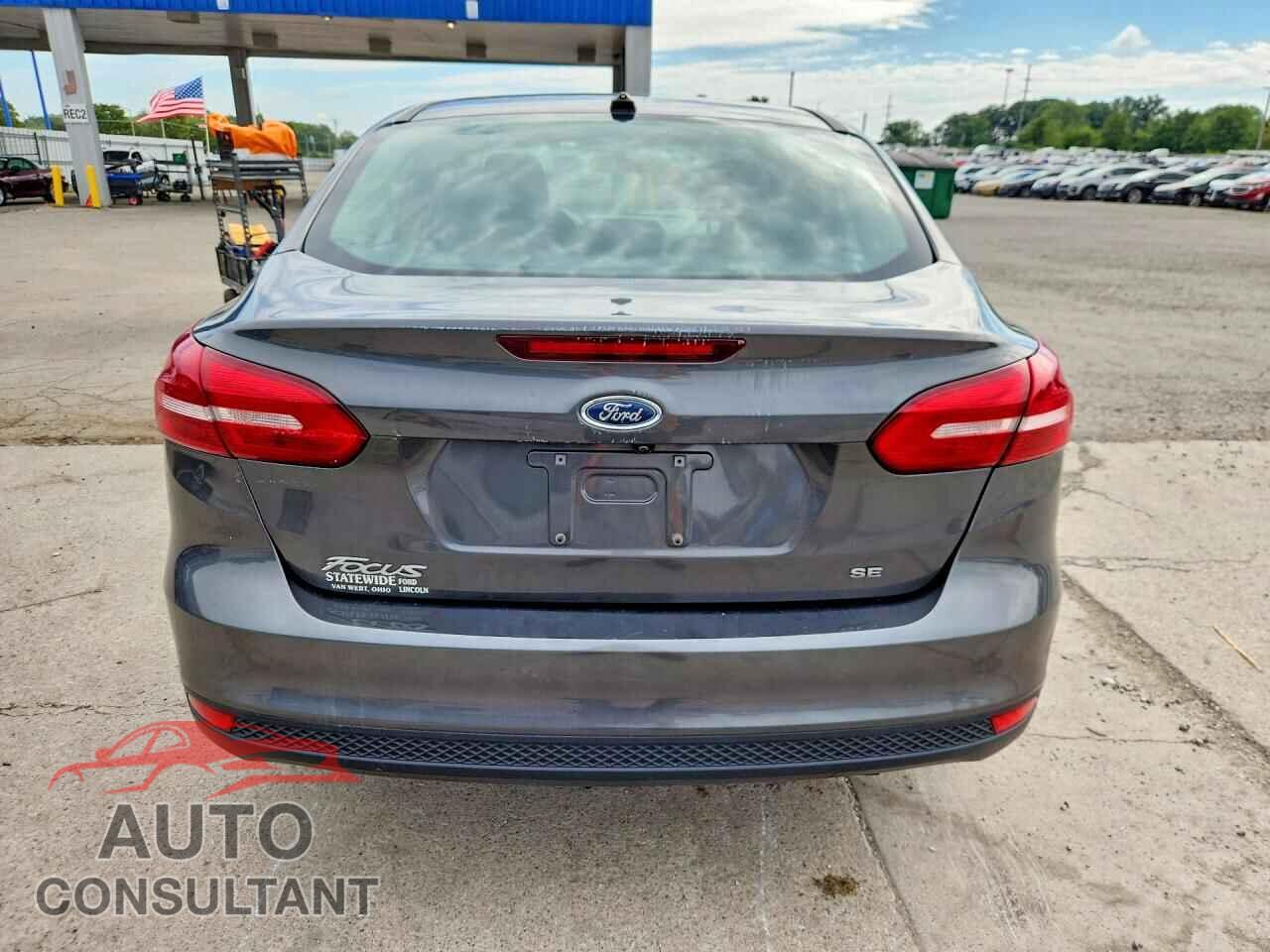 FORD FOCUS 2017 - 1FADP3F21HL229388