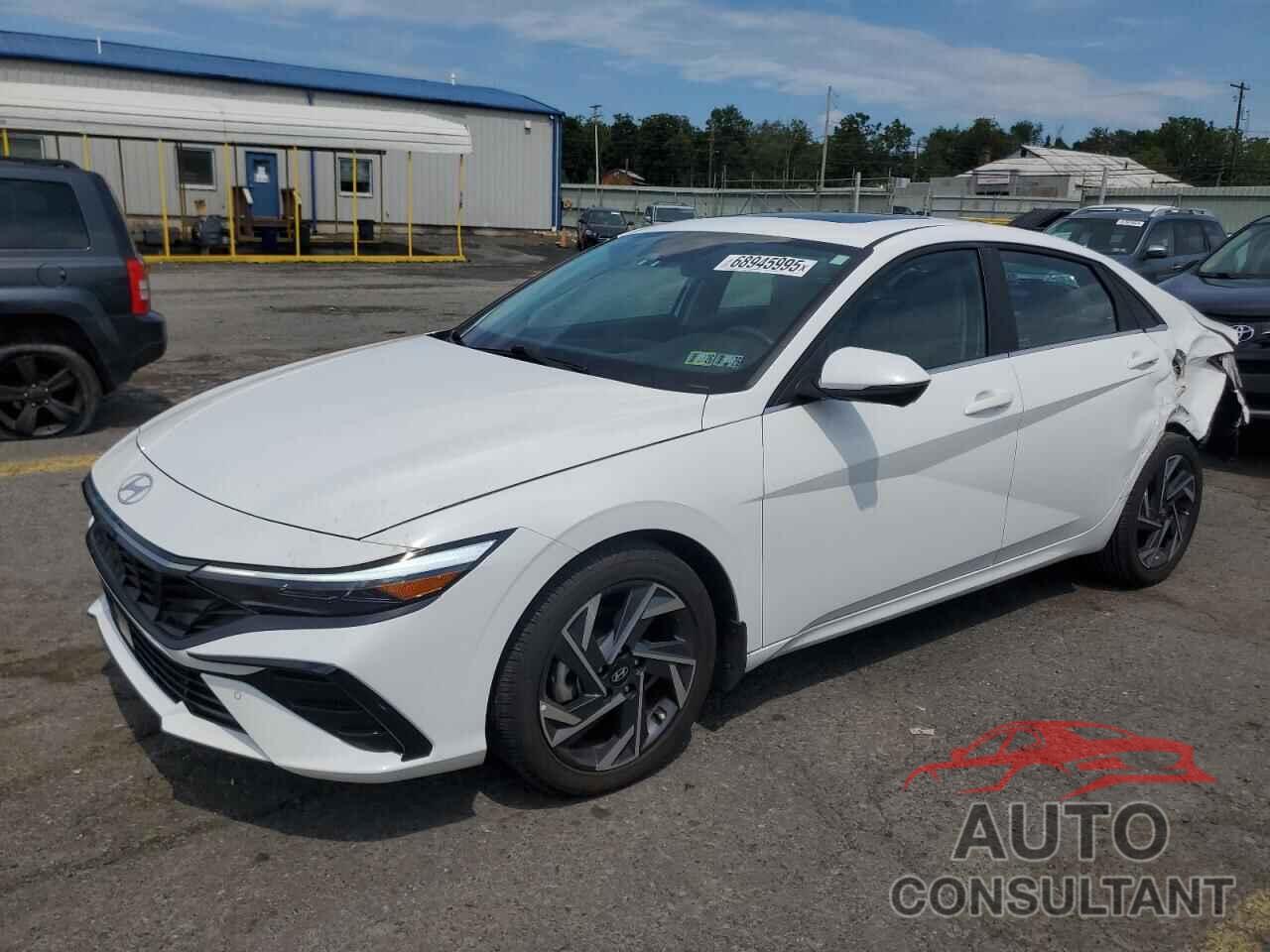 HYUNDAI ELANTRA 2024 - KMHLP4DG6RU804196