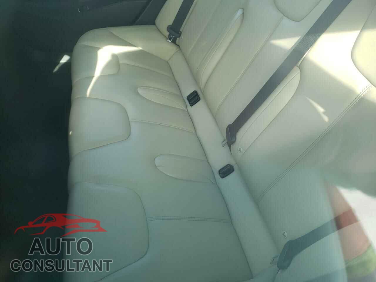 TESLA MODEL S 2015 - 5YJSA1H28FF096844