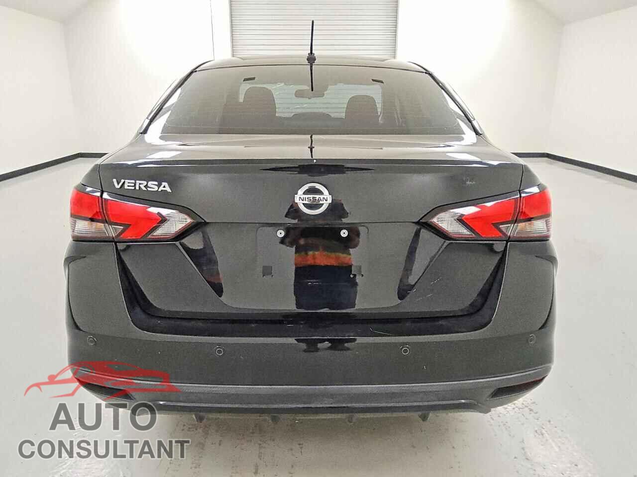 NISSAN VERSA 2020 - 3N1CN8DV9LL913126