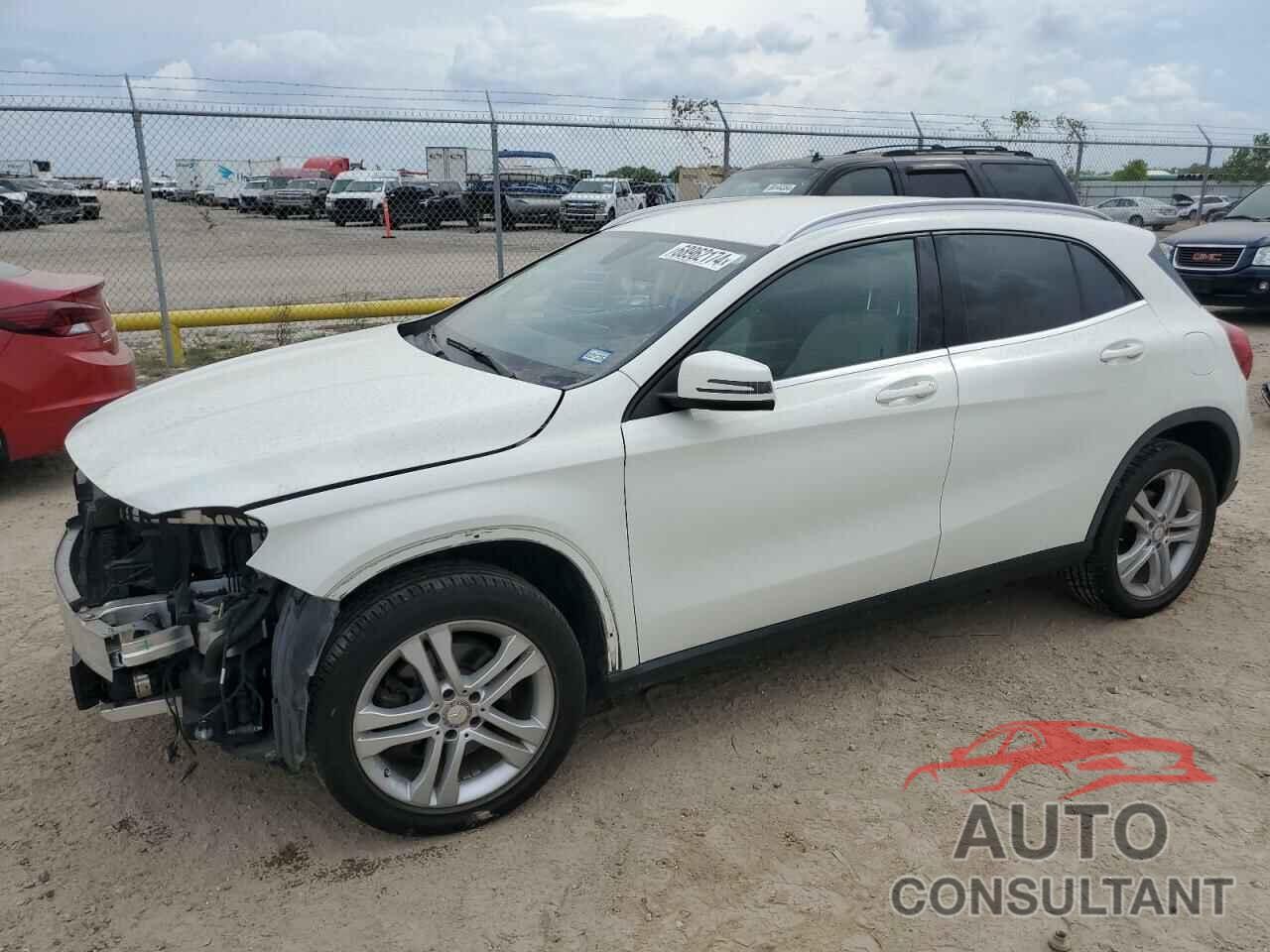 MERCEDES-BENZ GLA-CLASS 2017 - WDCTG4EB4HJ353593