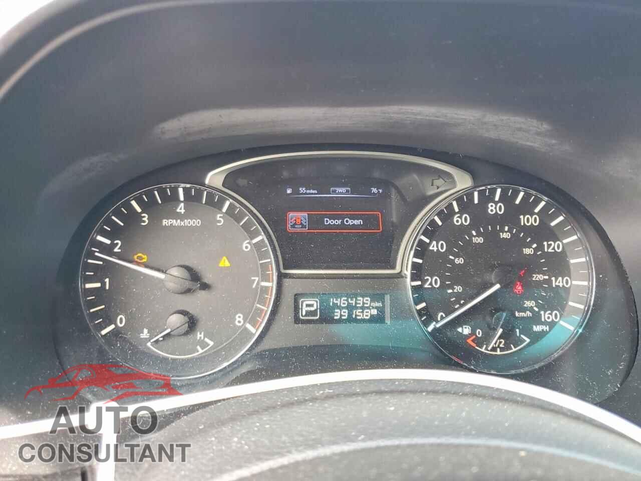 NISSAN PATHFINDER 2014 - 5N1AR2MM1EC651237