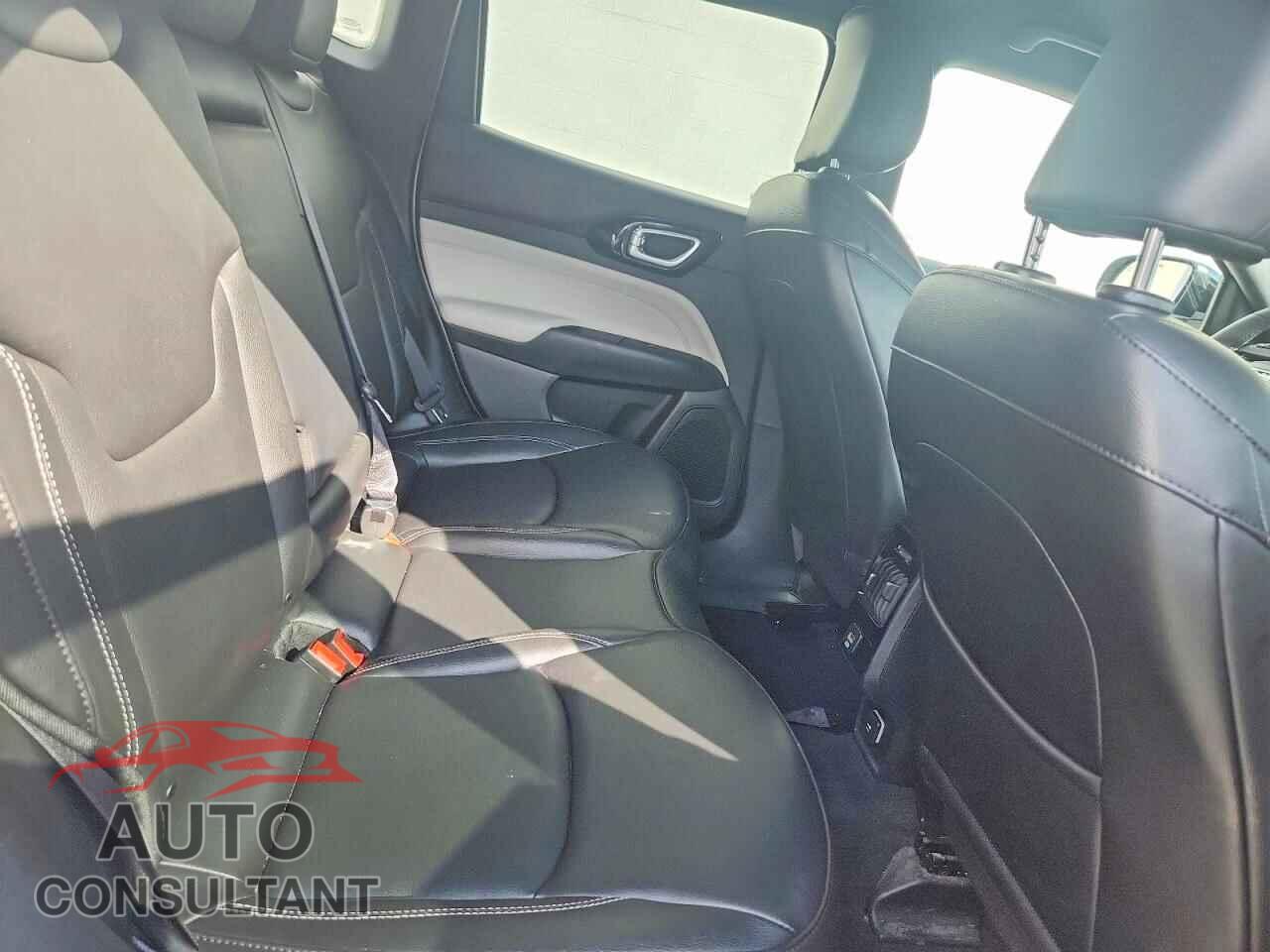 JEEP COMPASS 2025 - 3C4NJDCN2ST623403