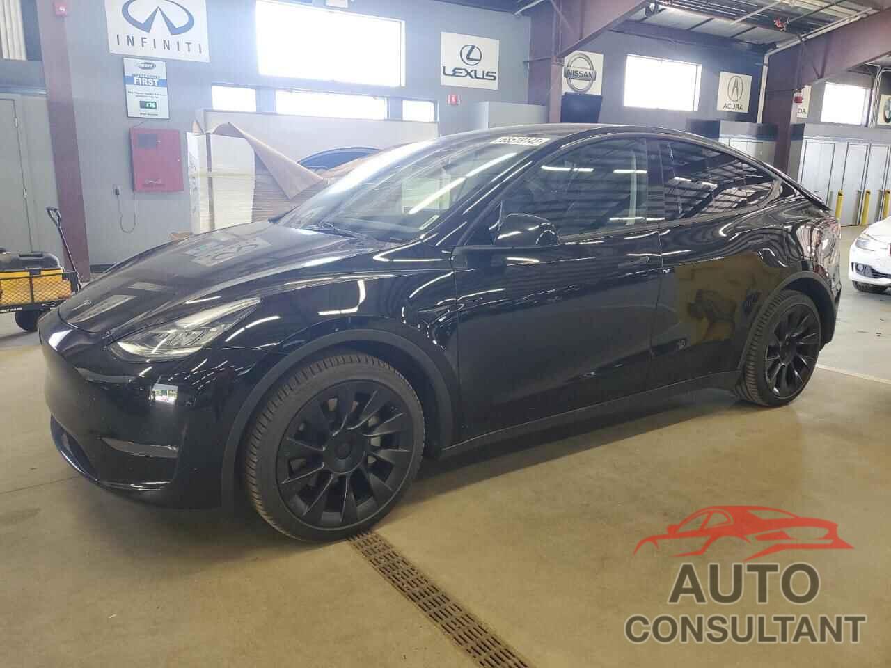 TESLA MODEL Y 2023 - 7SAYGDEE5PA044775