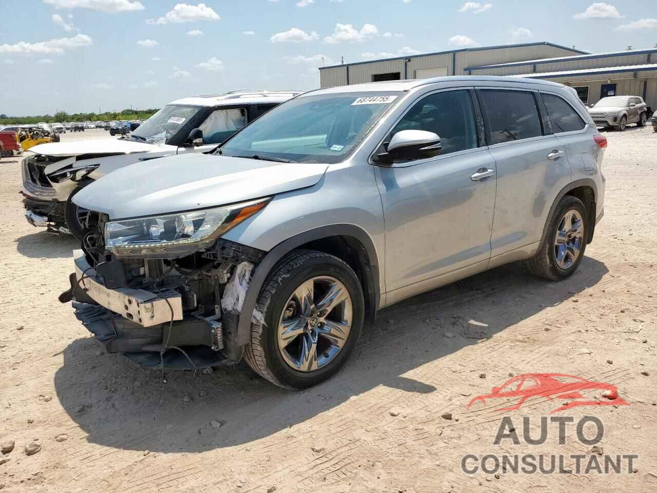 TOYOTA HIGHLANDER 2018 - 5TDDZRFH7JS885532