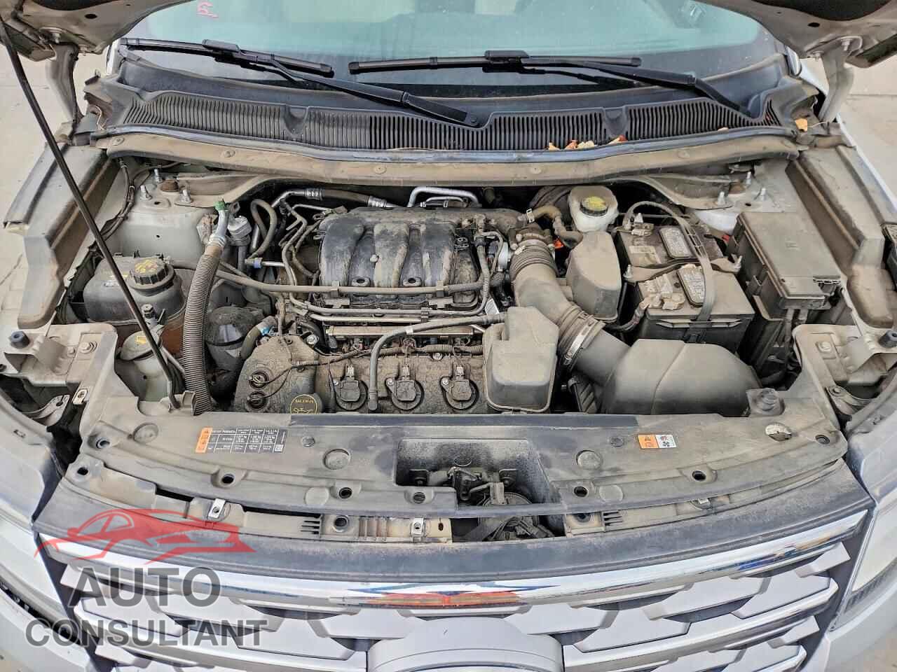 FORD EXPLORER 2018 - 1FM5K8F80JGB10739