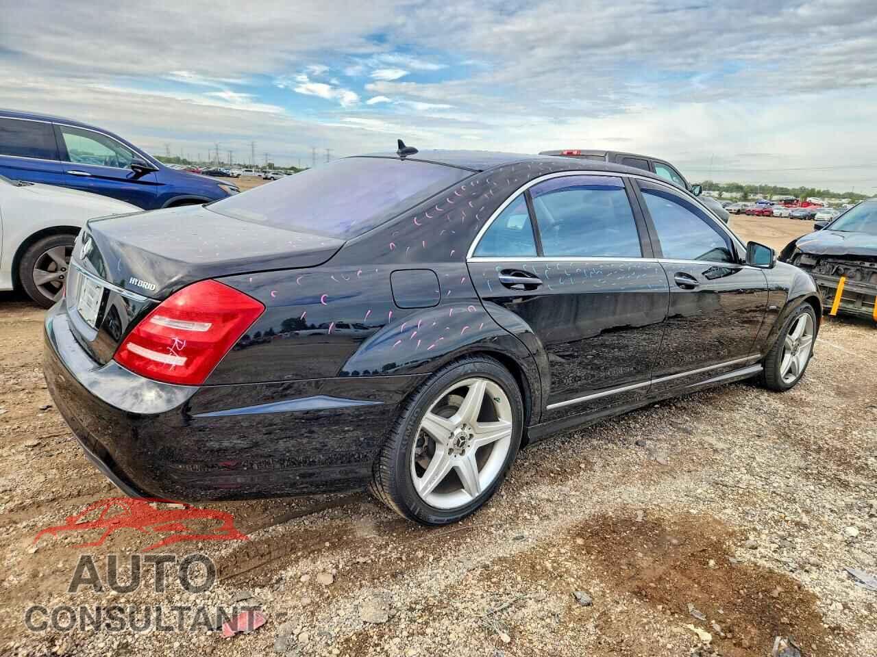 MERCEDES-BENZ S-CLASS 2011 - WDDNG9FB2BA366348