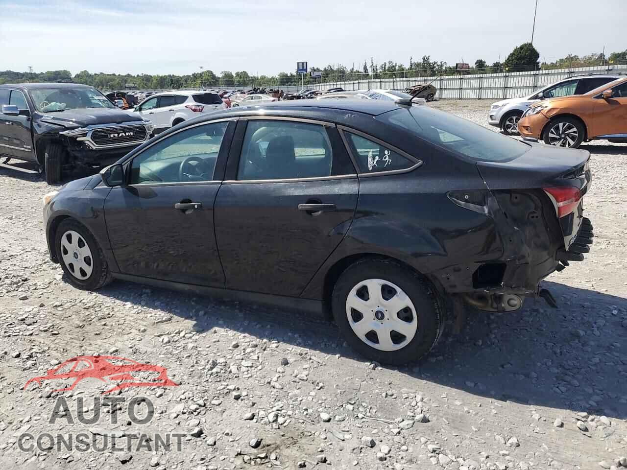 FORD FOCUS 2015 - 1FADP3E27FL280084