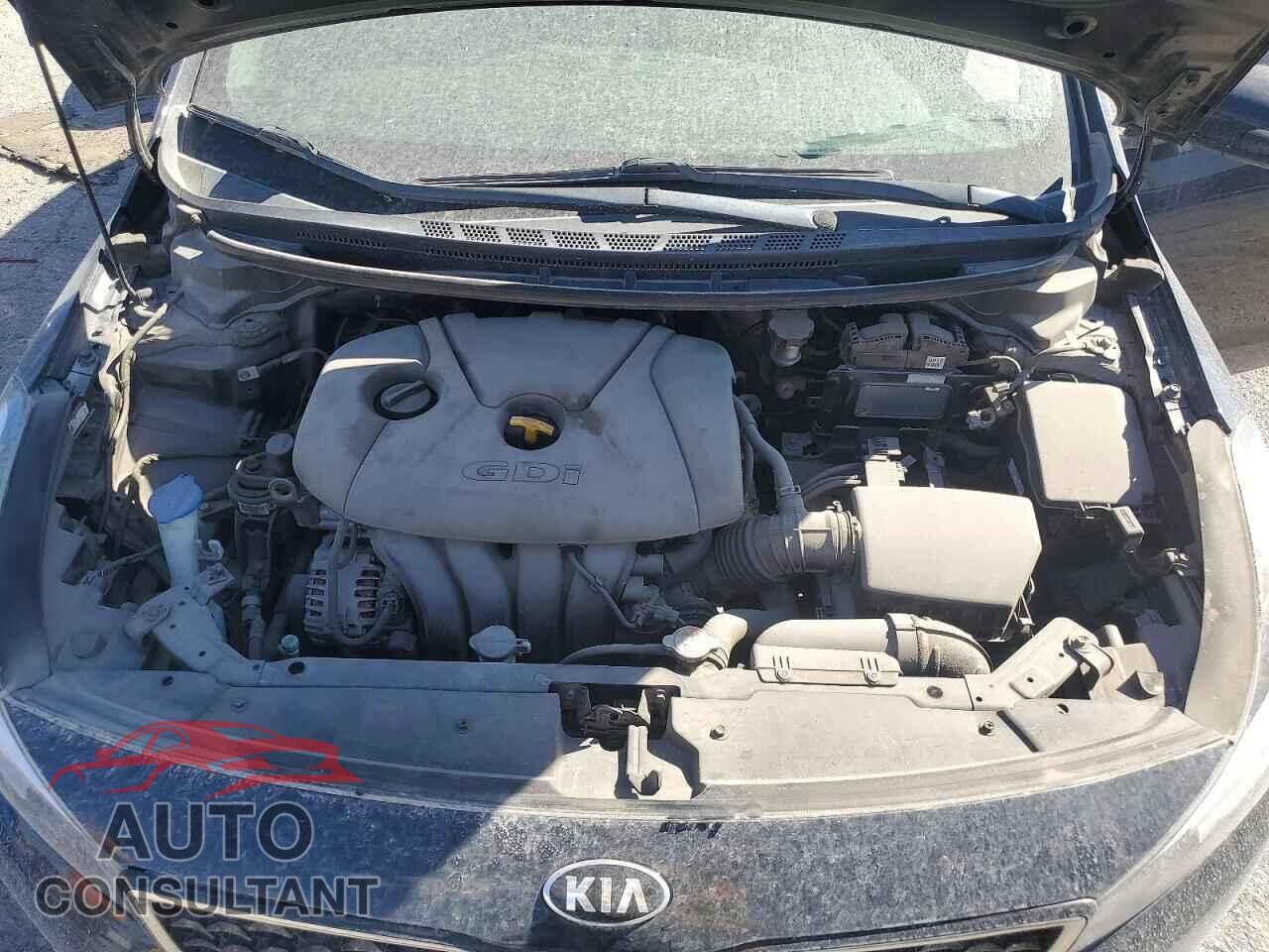 KIA FORTE 2017 - KNAFK5A89H5693555