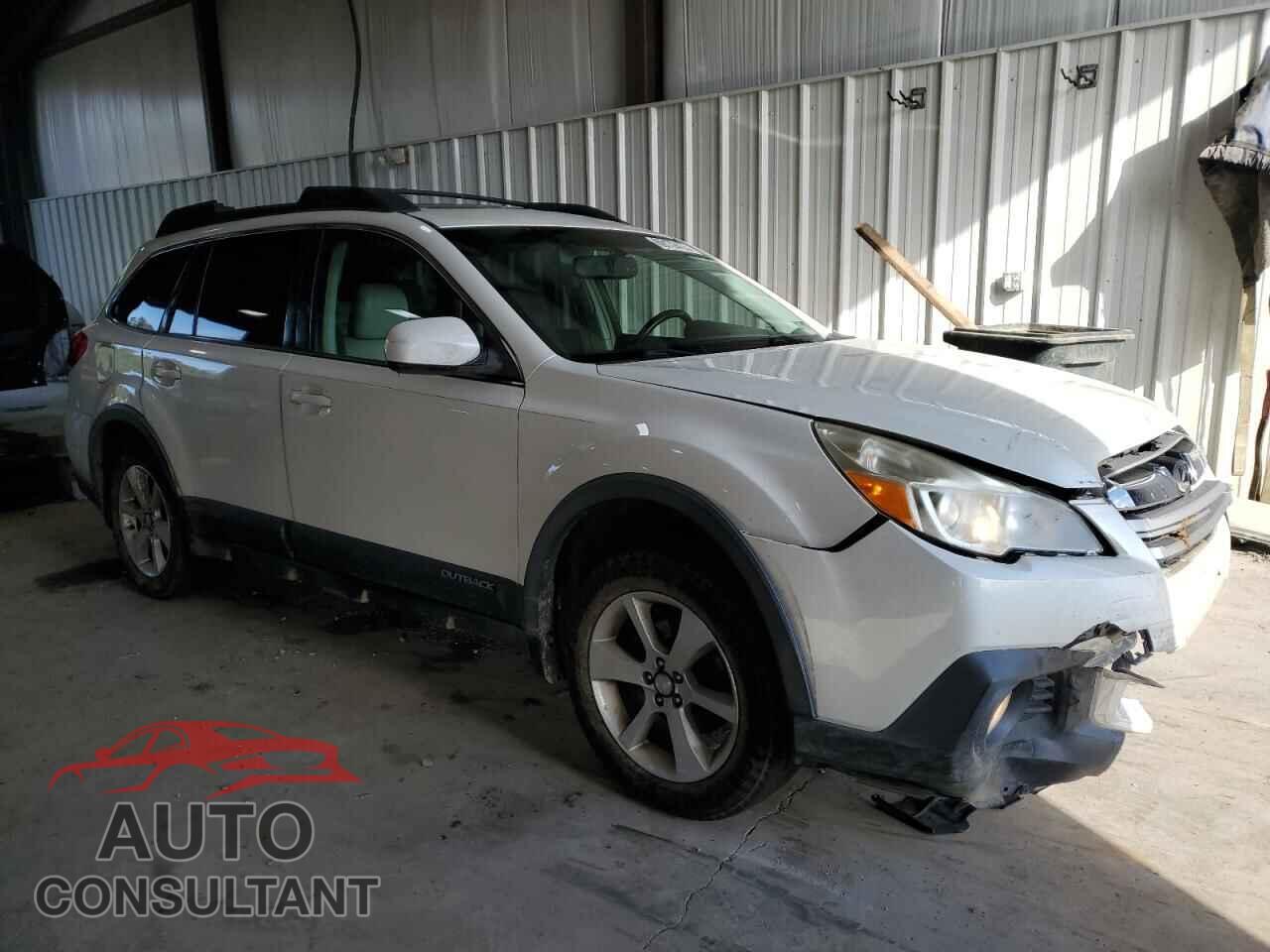 SUBARU OUTBACK 2013 - 4S4BRBKC8D3321382