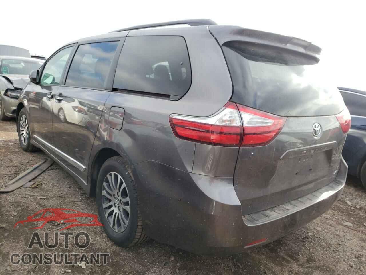 TOYOTA SIENNA 2018 - 5TDYZ3DC5JS963473