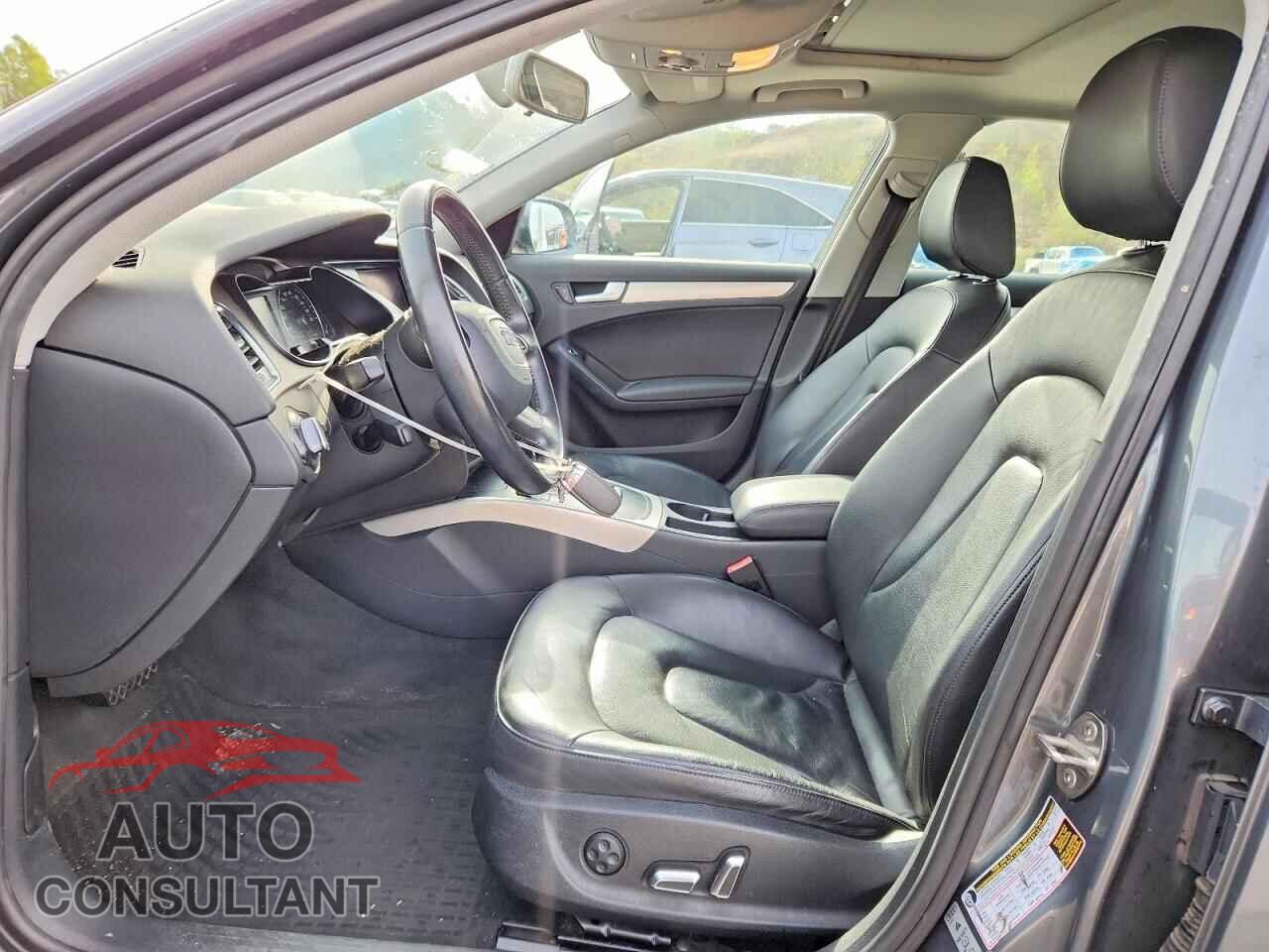 AUDI A4 2013 - WAUBFAFL0DN009043