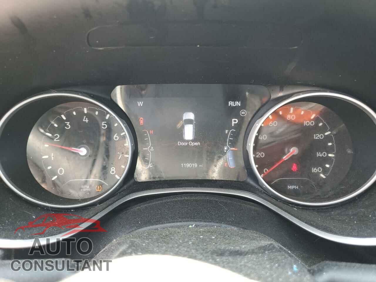 JEEP COMPASS 2020 - 3C4NJCCB7LT211205