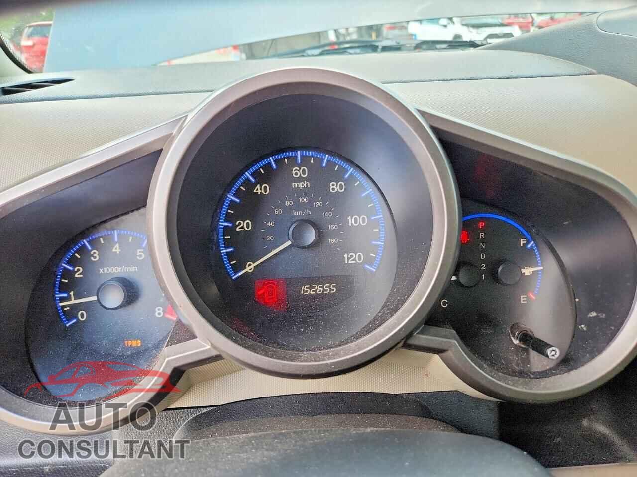HONDA ELEMENT 2010 - 5J6YH2H32AL000856