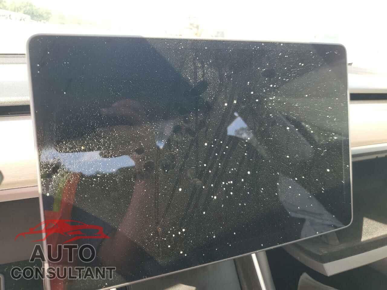 TESLA MODEL 3 2018 - 5YJ3E1EA6JF059854