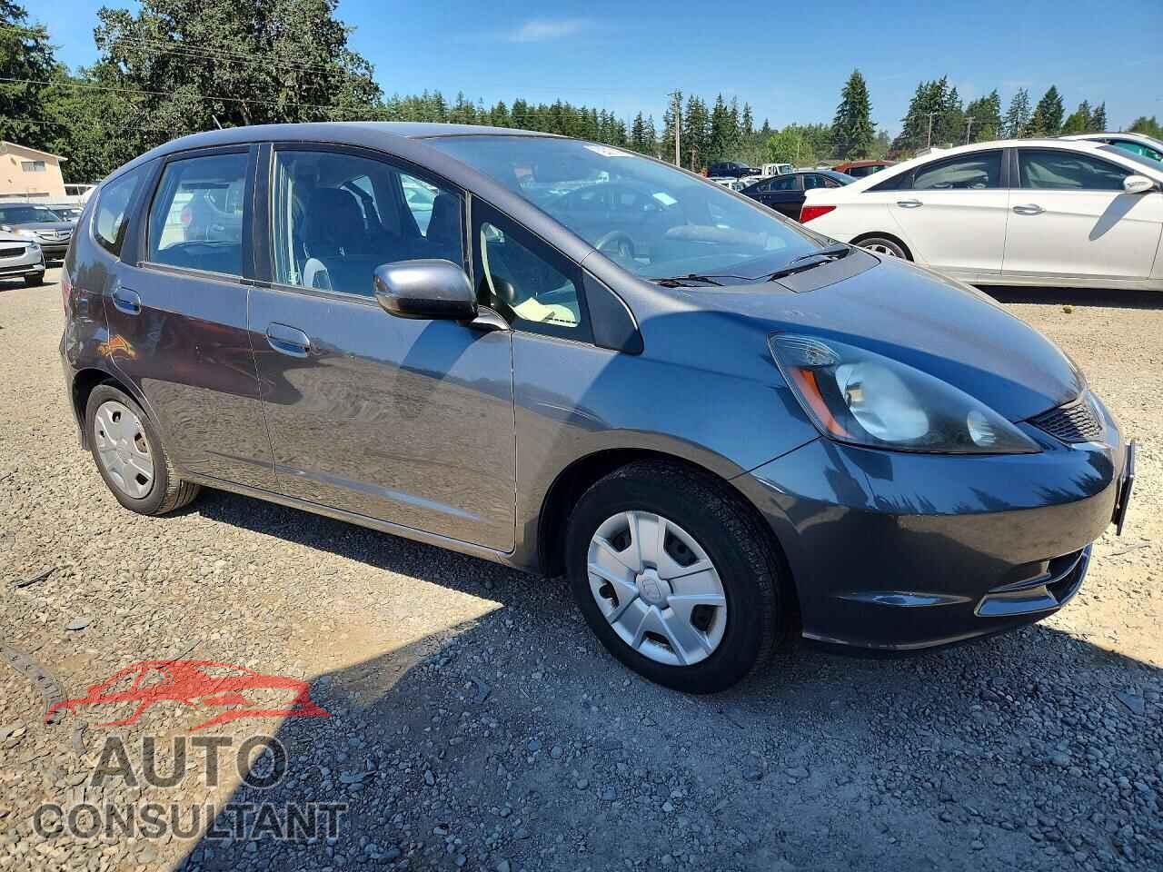 HONDA FIT 2013 - JHMGE8H36DC081019