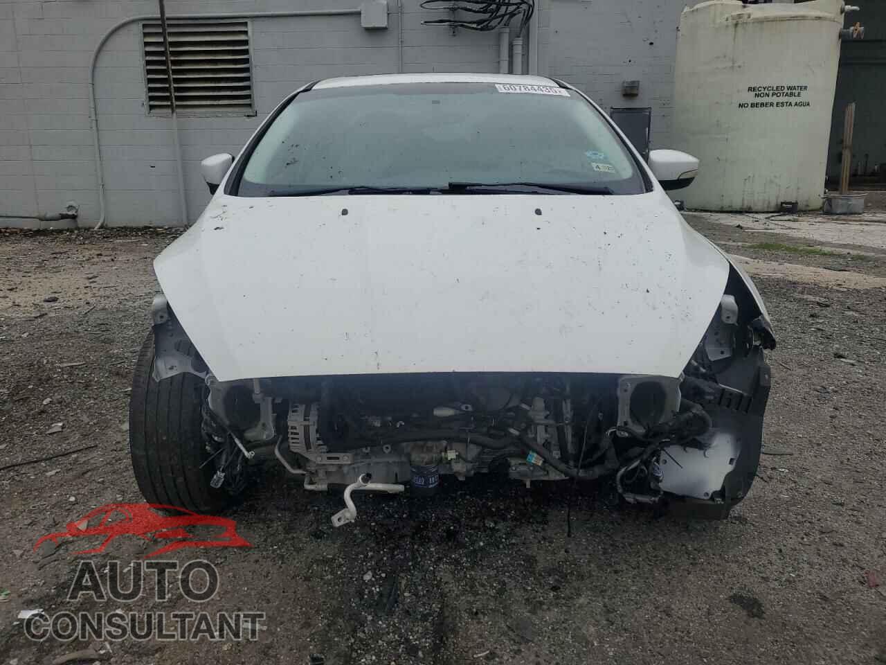 FORD FOCUS 2015 - 1FADP3F2XFL273662
