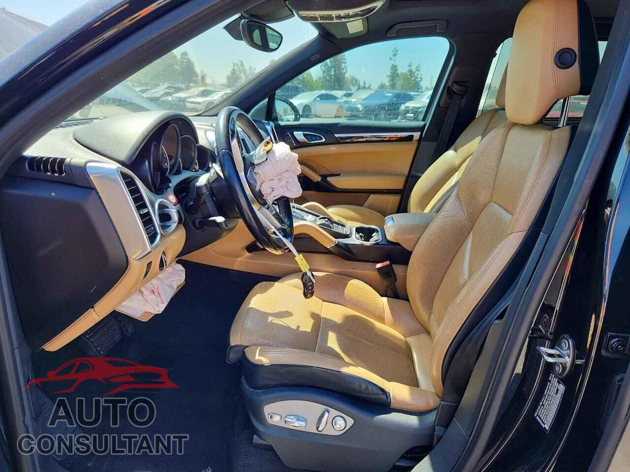 PORSCHE CAYENNE 2016 - WP1AA2A2XGKA08746