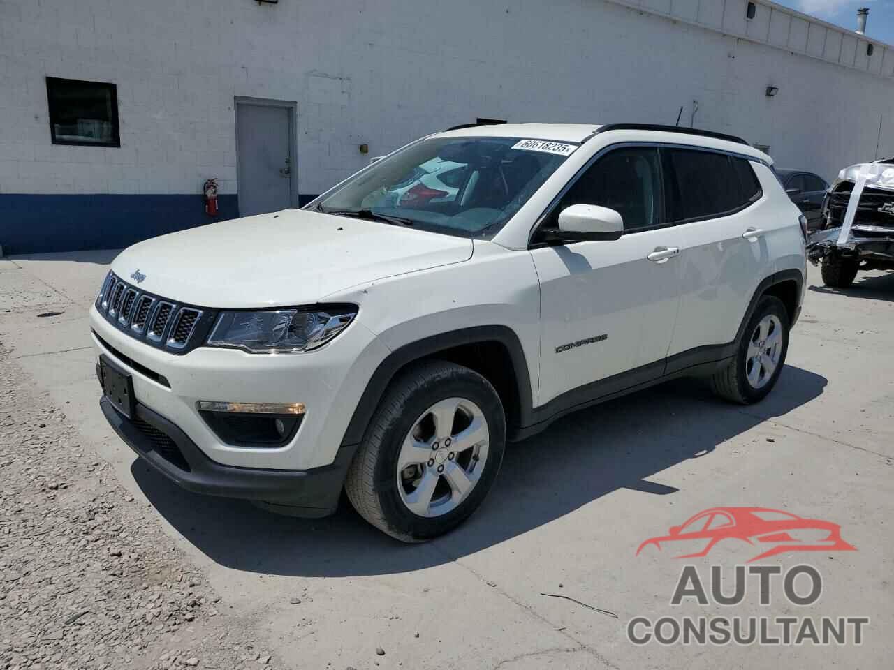 JEEP COMPASS 2019 - 3C4NJDBB9KT755193