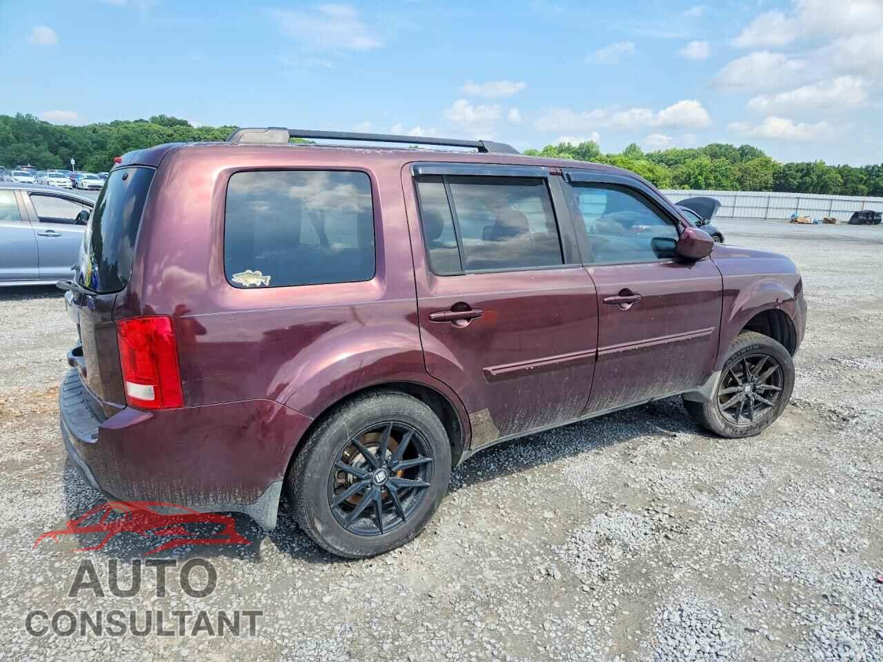HONDA PILOT 2009 - 5FNYF48559B035351