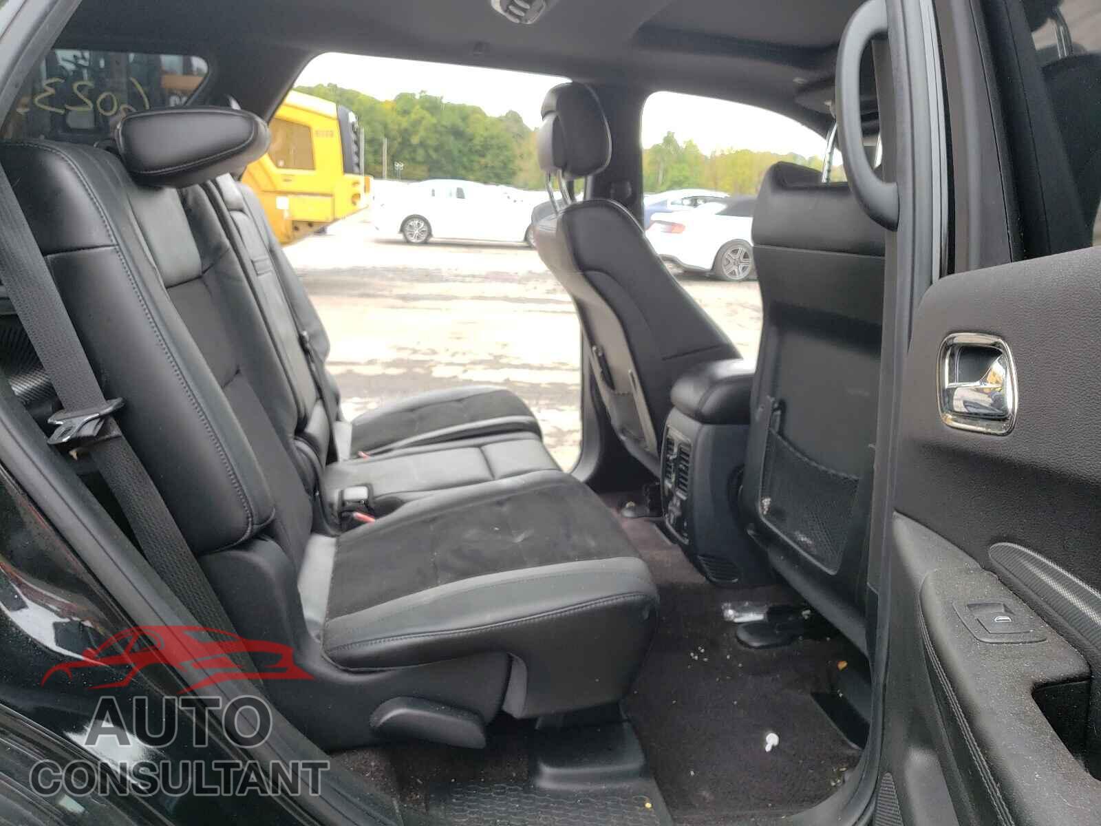 DODGE DURANGO 2018 - 1C4RDJDGXJC386810