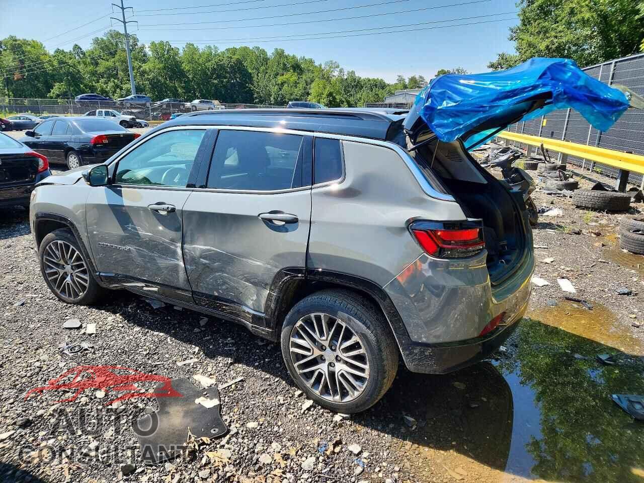 JEEP COMPASS 2022 - 3C4NJDCB1NT213105