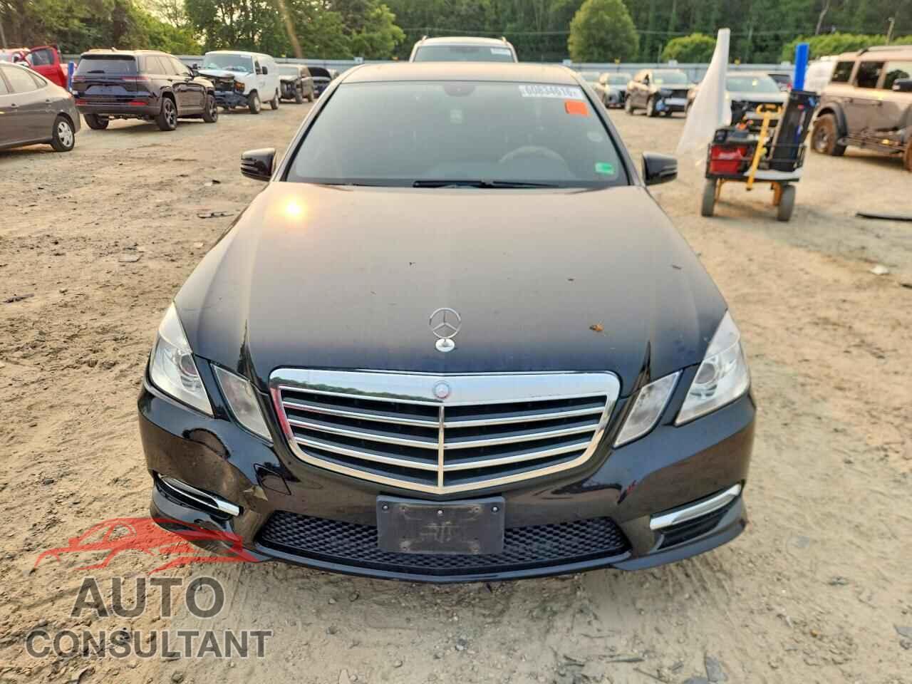 MERCEDES-BENZ E-CLASS 2012 - WDDHF5KB7CA585208