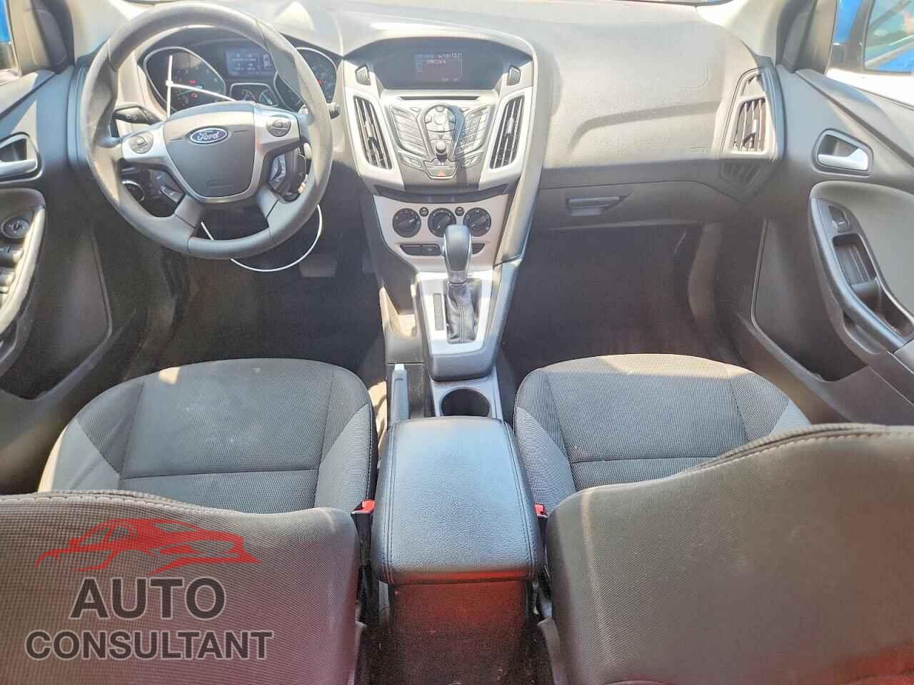 FORD FOCUS 2013 - 1FADP3K28DL378977