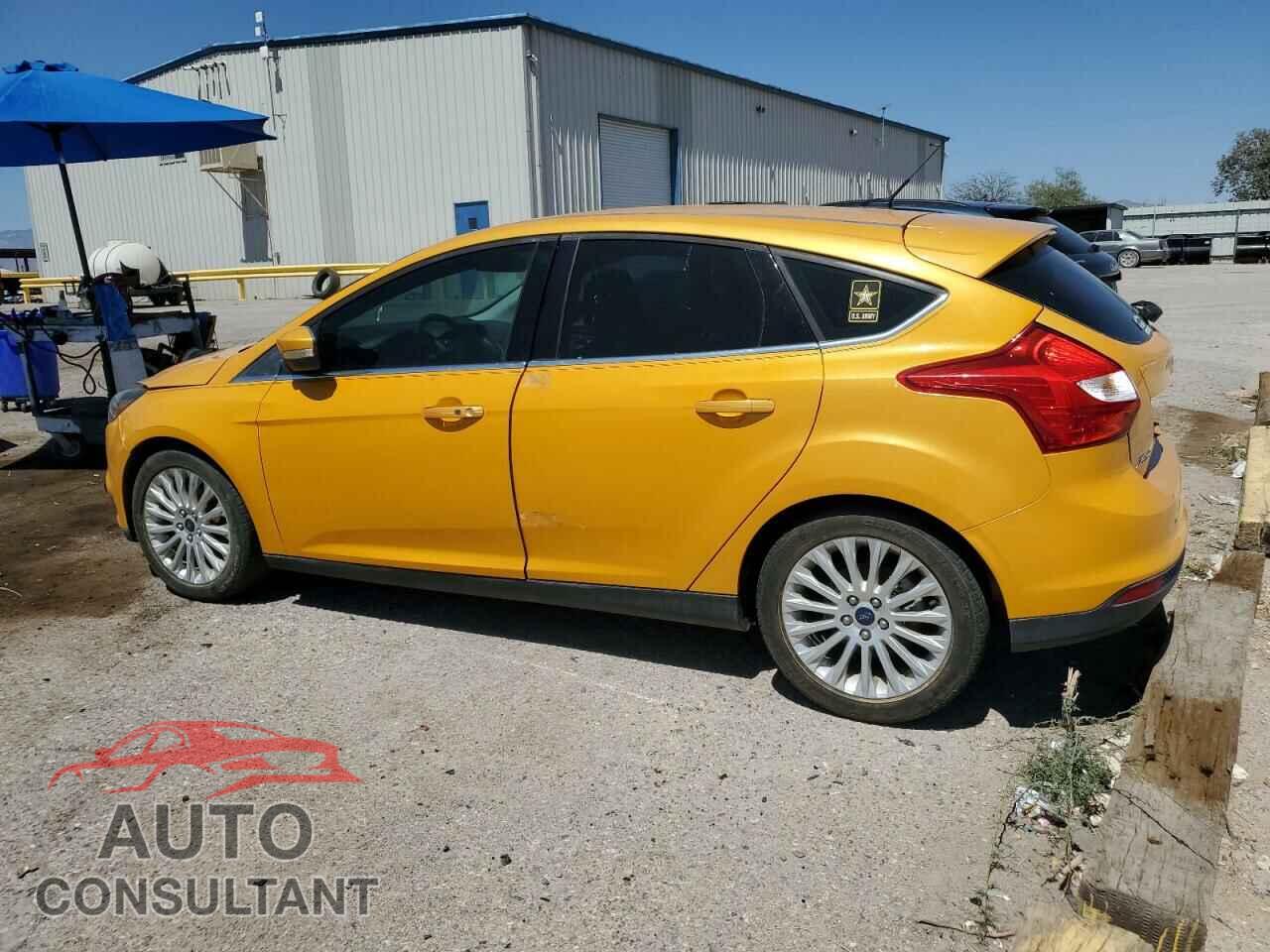 FORD FOCUS 2012 - 1FAHP3N26CL477678