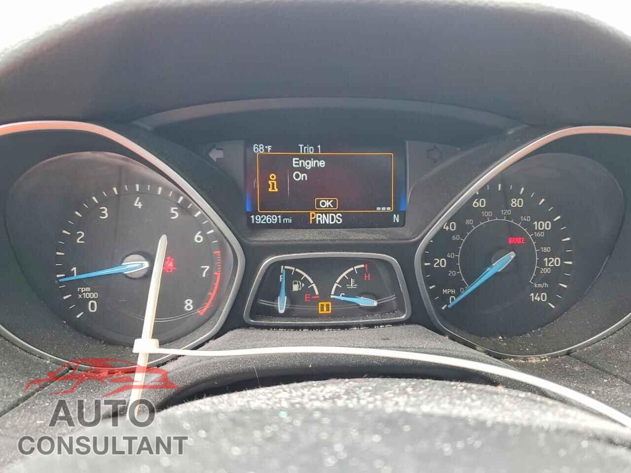 FORD FOCUS 2016 - 1FADP3N21GL301769
