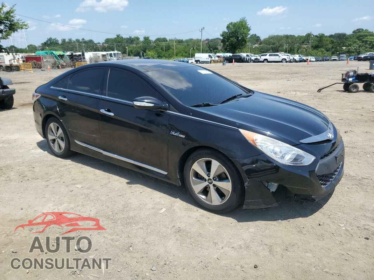 HYUNDAI SONATA 2012 - KMHEC4A40CA019549